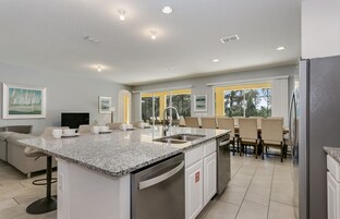 Casa, vários quartos | Cozinha privada | Geladeira, cafeteira/chaleira, torradeira