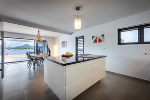 Dining - Enchanting Fresh Villa with Amazing Spanish Water View (Willemstad)