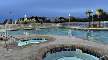 Indoor pool, outdoor pool