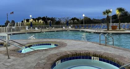 Our Happy Place 2 -Oceanfront! Remodeled 2 bedroom 2 bath SeaWatch North Tower