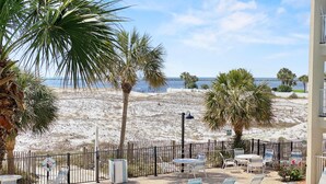 Unclassified image, 3 of 26, button - Poolside Villa 202 by Destin Getaways (Destin)