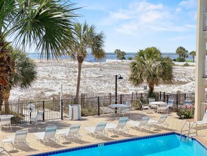 Outdoor pool - Poolside Villa 202 by Destin Getaways (Destin)