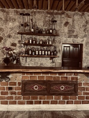 Bar (en la propiedad)