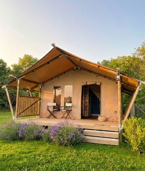 Chambre Deluxe, salle de bains privée ( Tenda Lusso Bagno Comet)