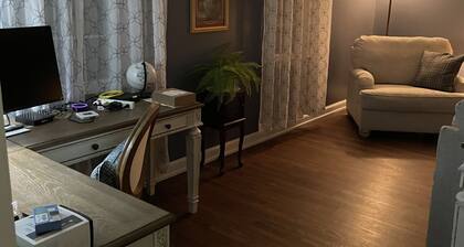 Moss Manor Maysville - Golf Course View Historic Bed & Breakfast