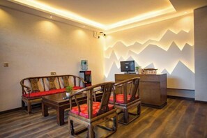 Ballroom - Wangjiang Shanju Guesthouse (Fenghuang)