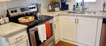 Lovely House near Nichol Hills