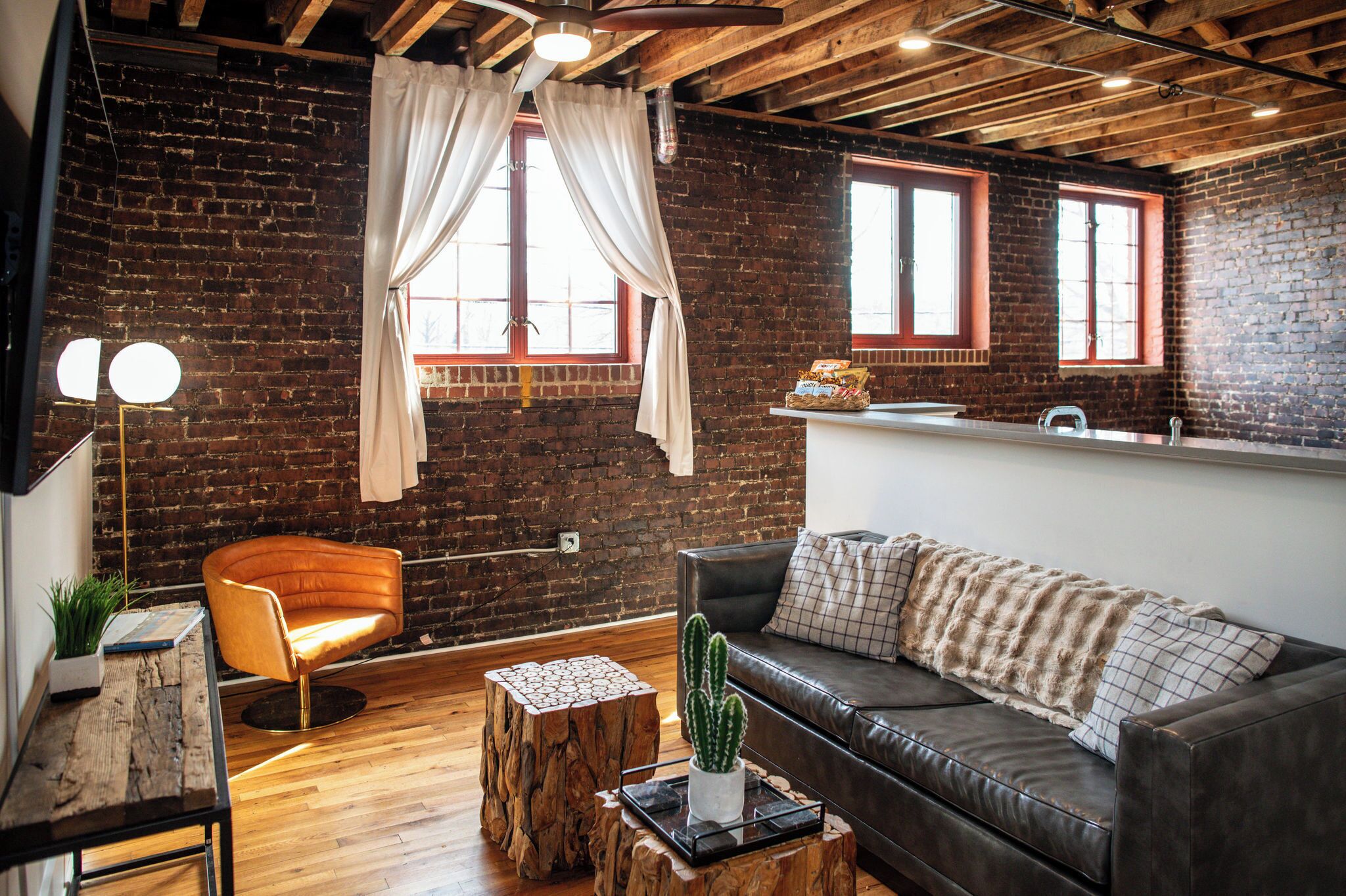 2 Bedroom Suite, Room 8 | Living area | 45-inch Smart TV with cable channels, Netflix, streaming services