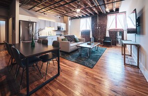 2 Bedroom Suite, Room 7 | Premium bedding, individually decorated, individually furnished, desk