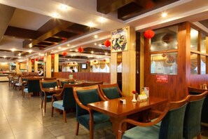 Unclassified image, 5 of 62, button - Beichen Hotel (Haikou)