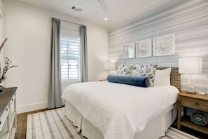 5 bedrooms, free WiFi, bed sheets