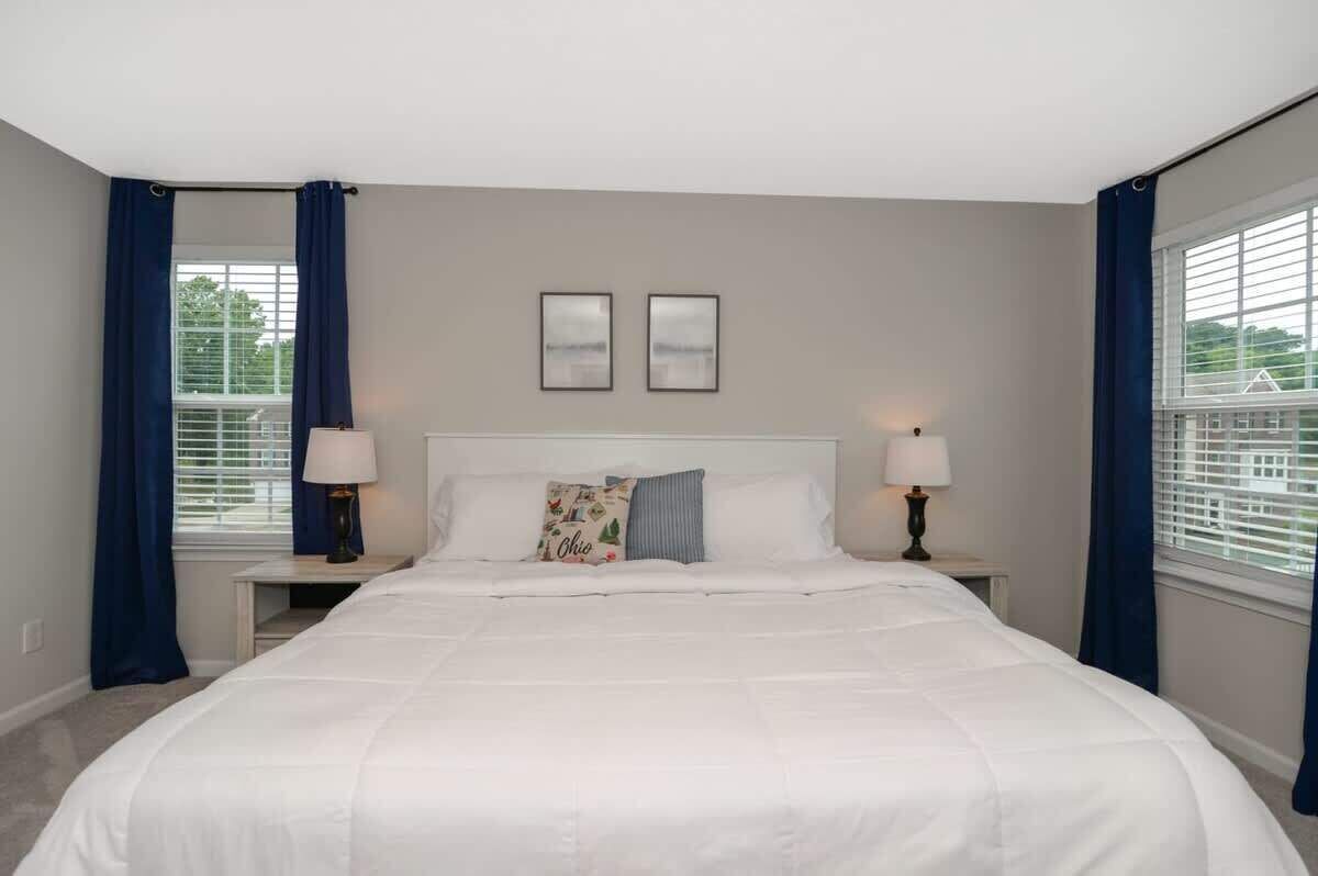 3 bedrooms, desk, iron/ironing board, WiFi
