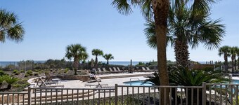 Sandcastle Court #276 - Single