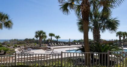 Sandcastle Court #276 - Single