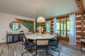 تناول الطعام