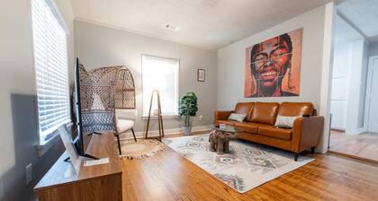 Cheerful Boho Stay - Minutes From Hospital