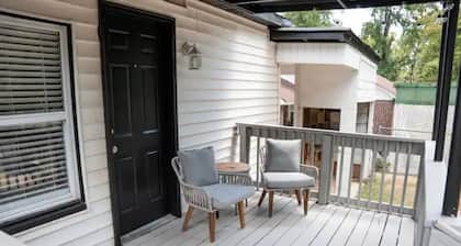 Cheerful Boho Stay - Minutes From Hospital