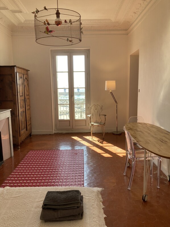 1 Schlafzimmer, Schreibtisch, Bügeleisen/Bügelbrett, kostenloses WLAN