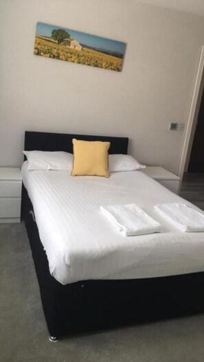 Apartment | 2 Schlafzimmer, kostenloses WLAN, Bettwäsche