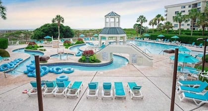 Ocean Pearl - 1 bedroom condo on Litchfield Beach