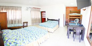 Family Room | In-room safe, free WiFi, bed sheets