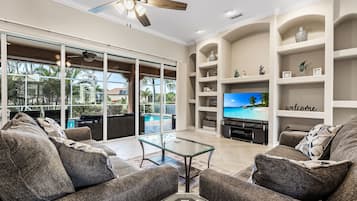 Smart-TV, DVD-Player, Computerbildschirme