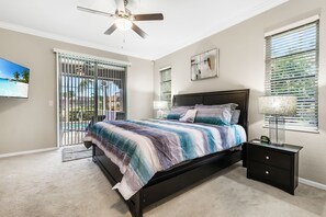 4 bedrooms, desk, iron/ironing board, travel cot