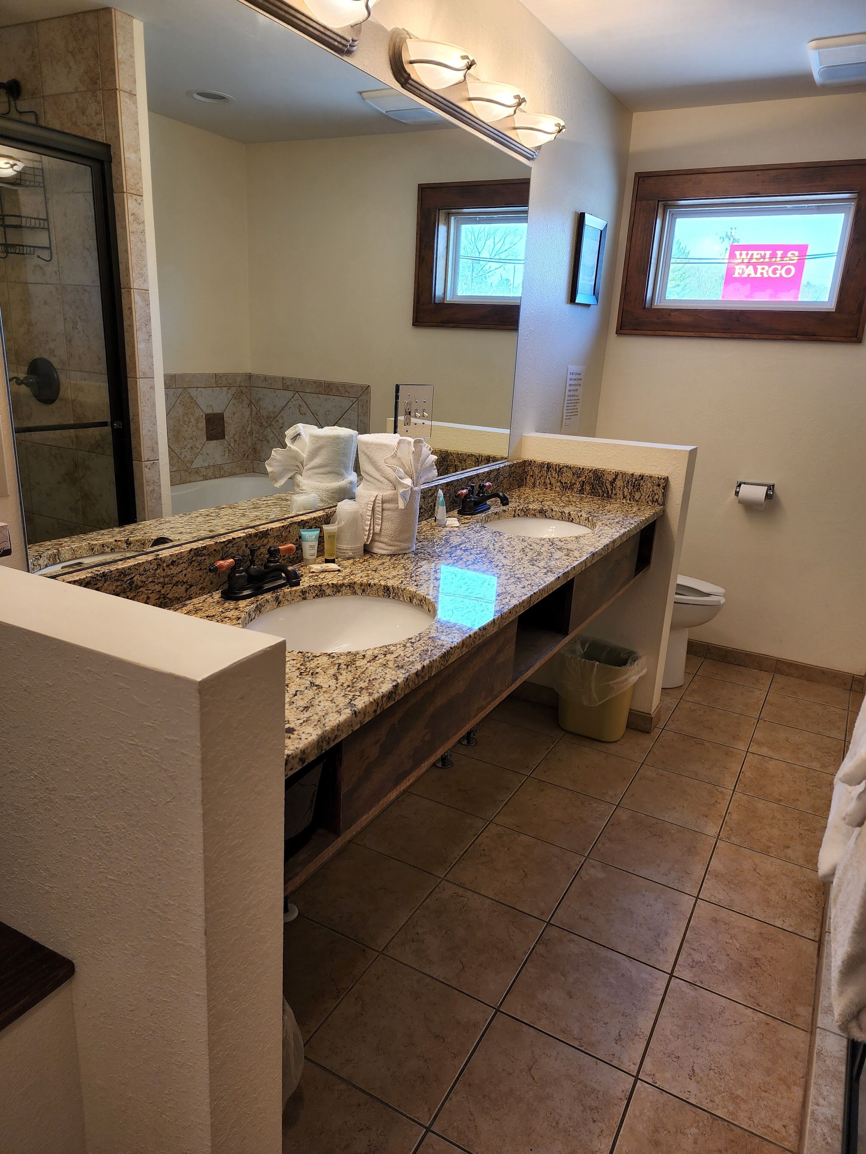 suite | bathroom | free toiletries, hair dryer, towels, soap