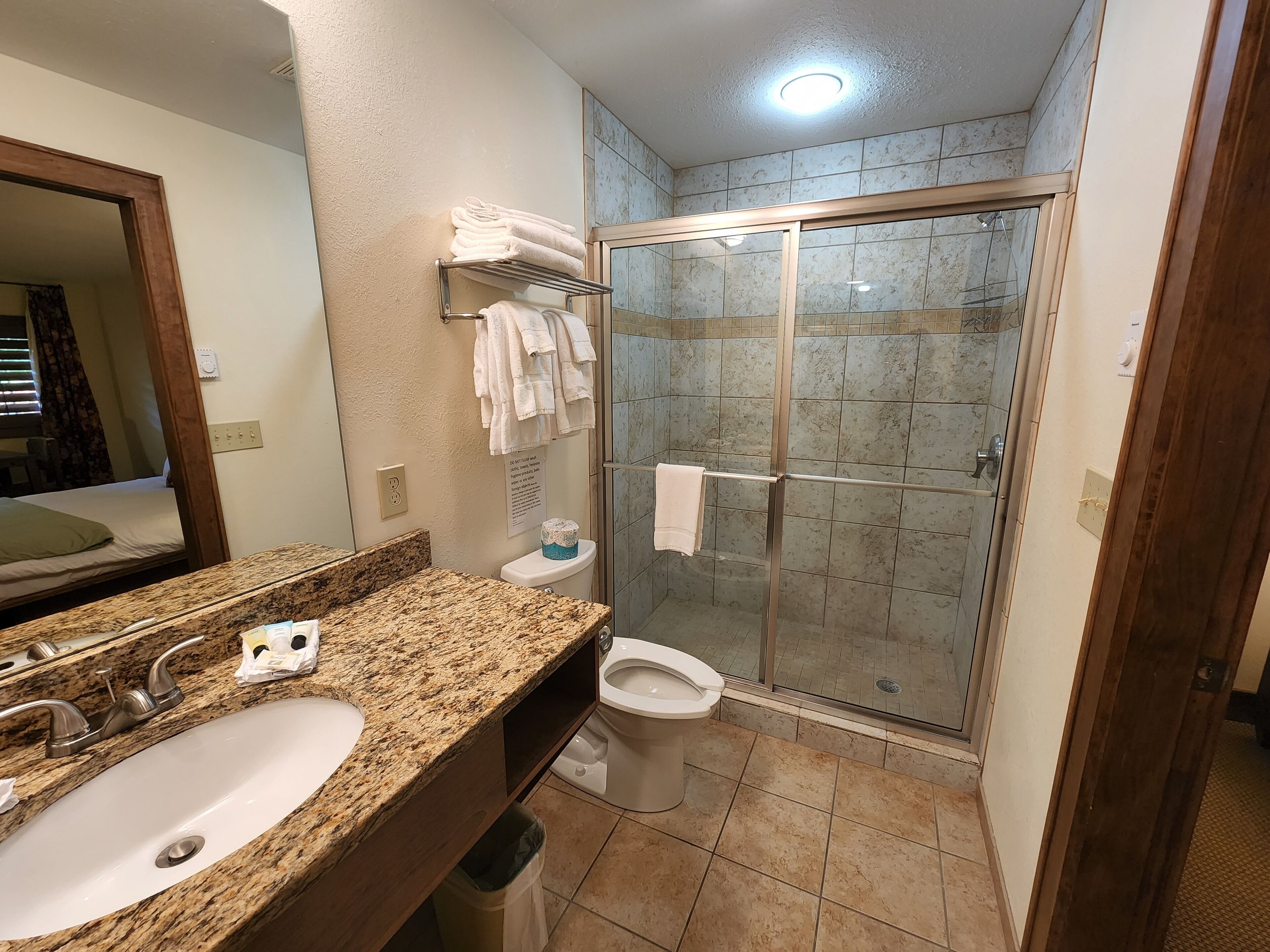 premier single room | bathroom | free toiletries, hair dryer, towels, soap