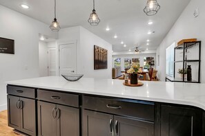 Interior - Hot Tub, Free Daily Tickets, Shared Indoor Pool, Shuffleboard, Deck Space (Branson)