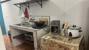 Private kitchen - Cozy Downtown Alajuela / 5min from Airport (Alajuela)
