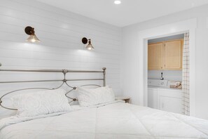 1 camera, ferro/asse da stiro, Wi-Fi gratuito, lenzuola