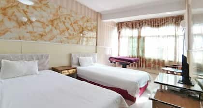 Shangrao Hualong Hotel