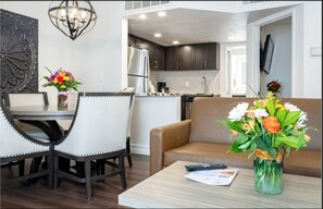 Interior - GORGEOUS ONE-BEDROOM VILLA  (Las Vegas)