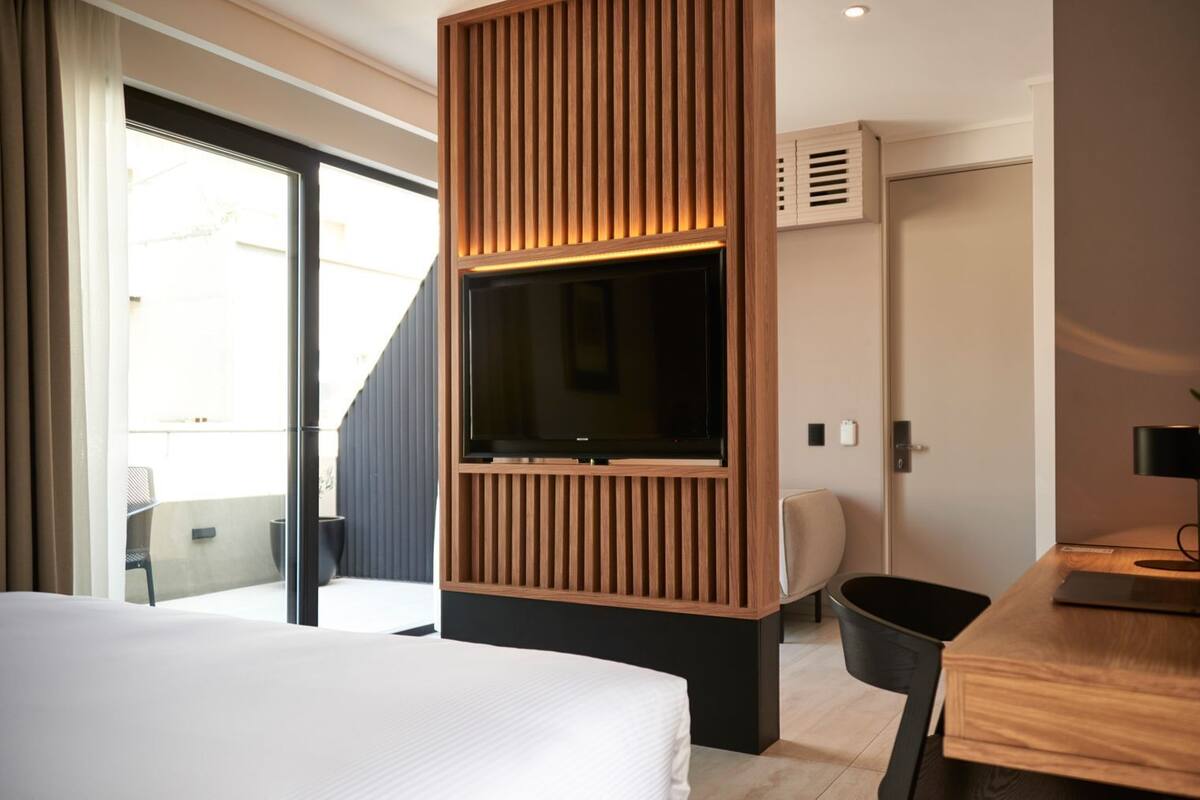 In-room safe, soundproofing, iron/ironing board (on request)