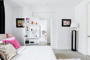 4 bedrooms, free WiFi, bed sheets