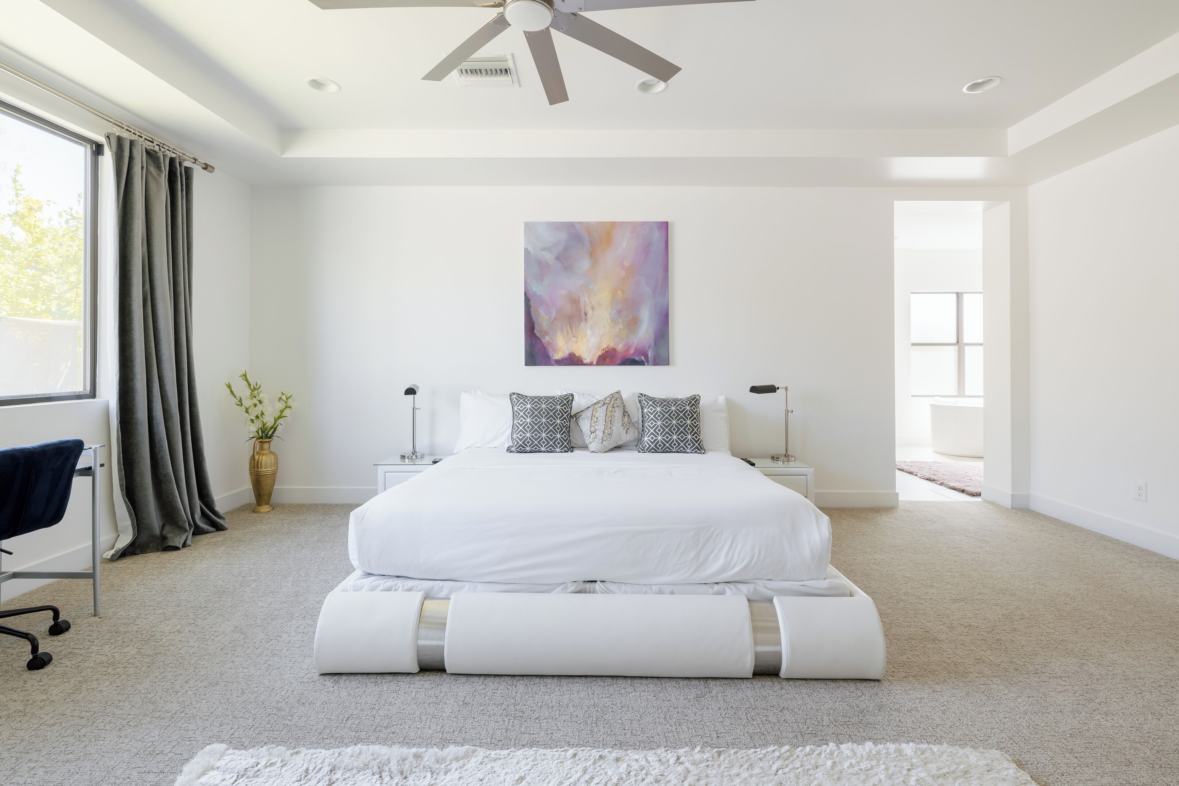 4 quartos, Wi-Fi de cortesia, roupa de cama