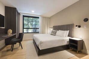 1 bedroom, minibar, in-room safe, free WiFi