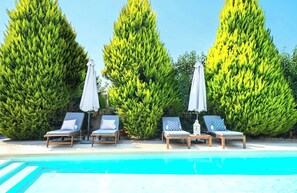 Piscine extérieure