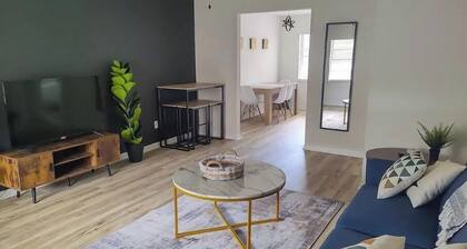 NEW! Modern Boho S Tampa Garden Condo near MacDill