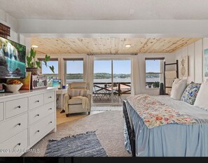 6 bedrooms