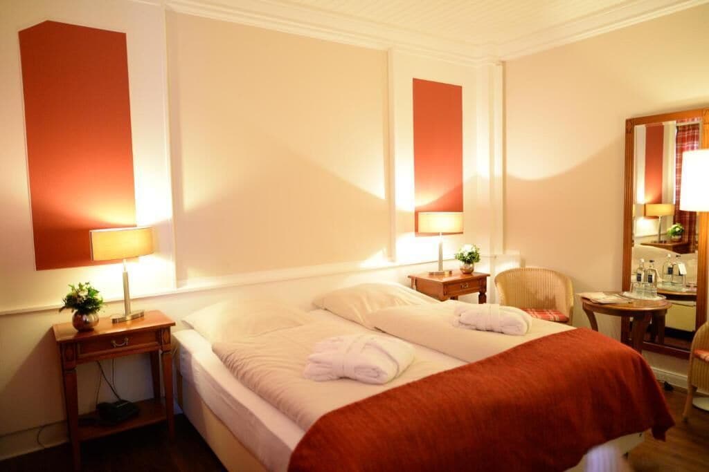 Quarto standard | Roupas de cama antialérgicas, escrivaninha, quartos à prova de som
