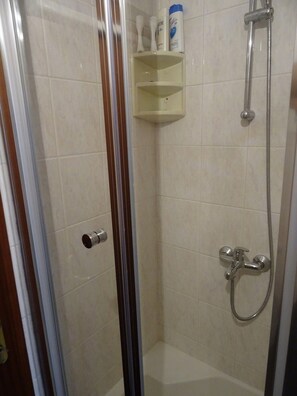 Shower, hair dryer, towels - Villa Elite - Three Bedroom Holiday Home with Terrace and Hot Tub (Rogoznica)