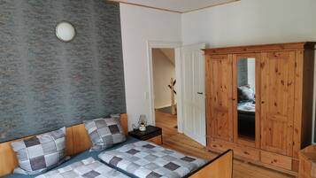 5 Schlafzimmer, kostenloses WLAN, Bettwäsche