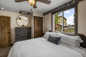 Casa | 1 dormitorio, ropa de cama de alta calidad, edredones de plumas