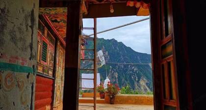 Zangjia Jiedai Brother Guest House