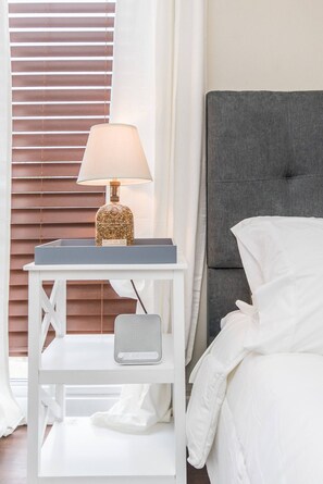 2 slaapkamers, een strijkplank/strijkijzer, gratis wifi, beddengoed