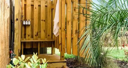 Newly Renovated Home w/Outdoor Shower, Pool & Tiki Hut!