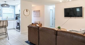 Smart TV, table football - Newly Renovated Home w/Outdoor Shower, Pool & Tiki Hut!  (Crystal River)