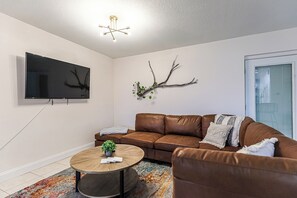 Smart TV, table football